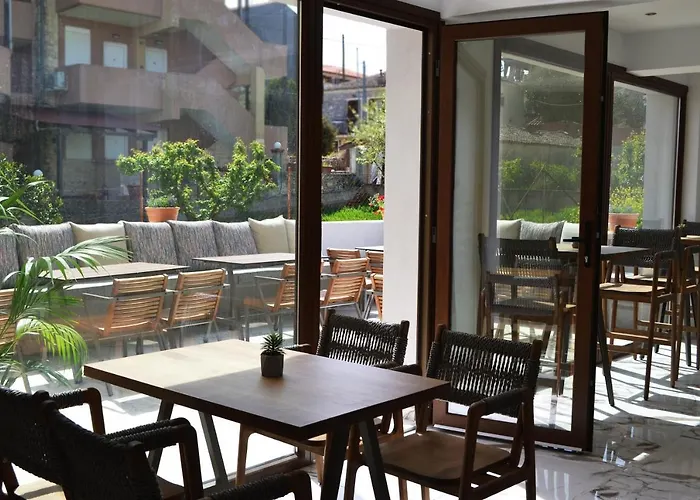 Iades Hotel de apartamente 4*