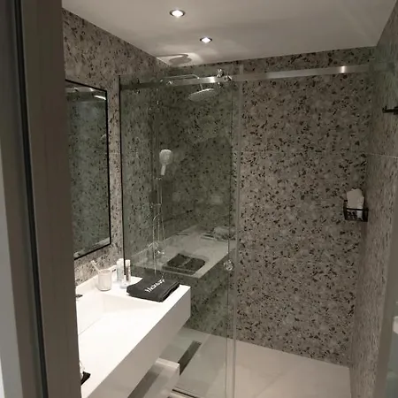 Iades Aparthotel