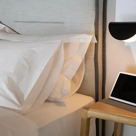 Aparthotel Iades