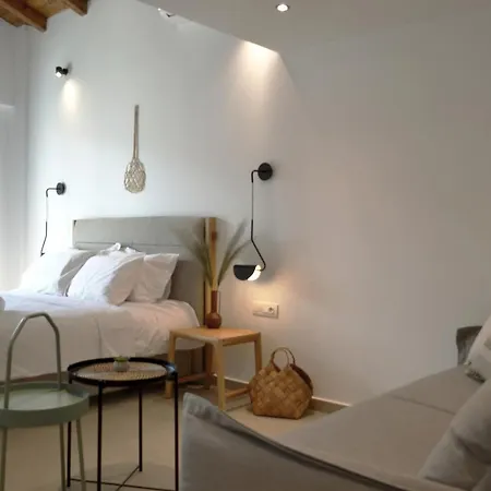 Iades Hotel apartamentowy 4*