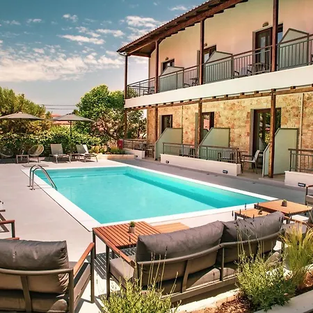 Hotel apartamentowy Iades 4*