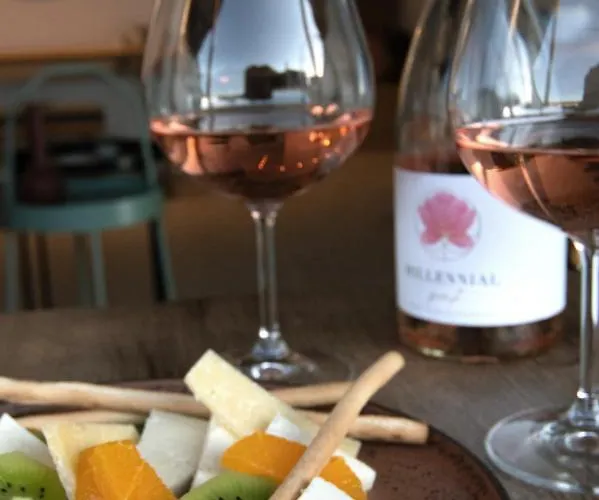 Apartahotel Iades 4*