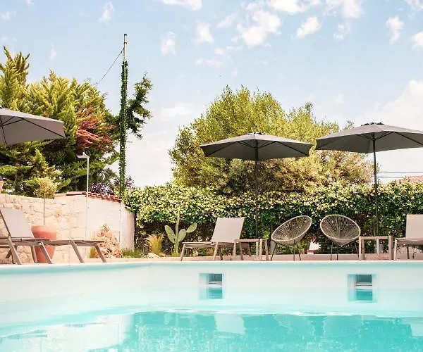 Iades Apartahotel Afytos