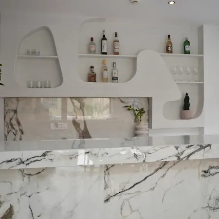 Iades Апарт-отель Афитос